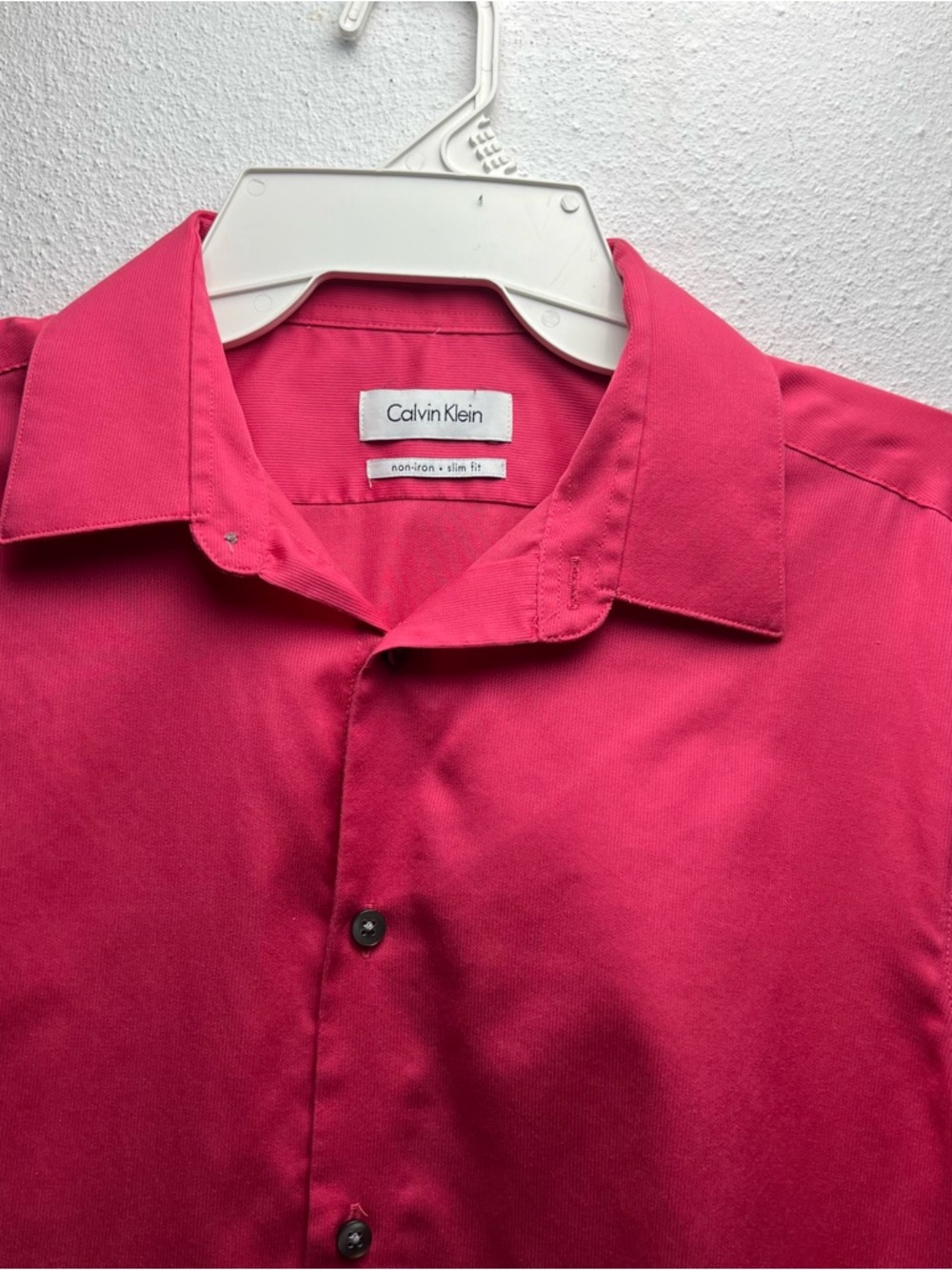 Calvin Klein Men Slim Fit Button-Up Shirt Bright Pink Non-iron Size 15.5 (32/33) - Picture 10 of 14